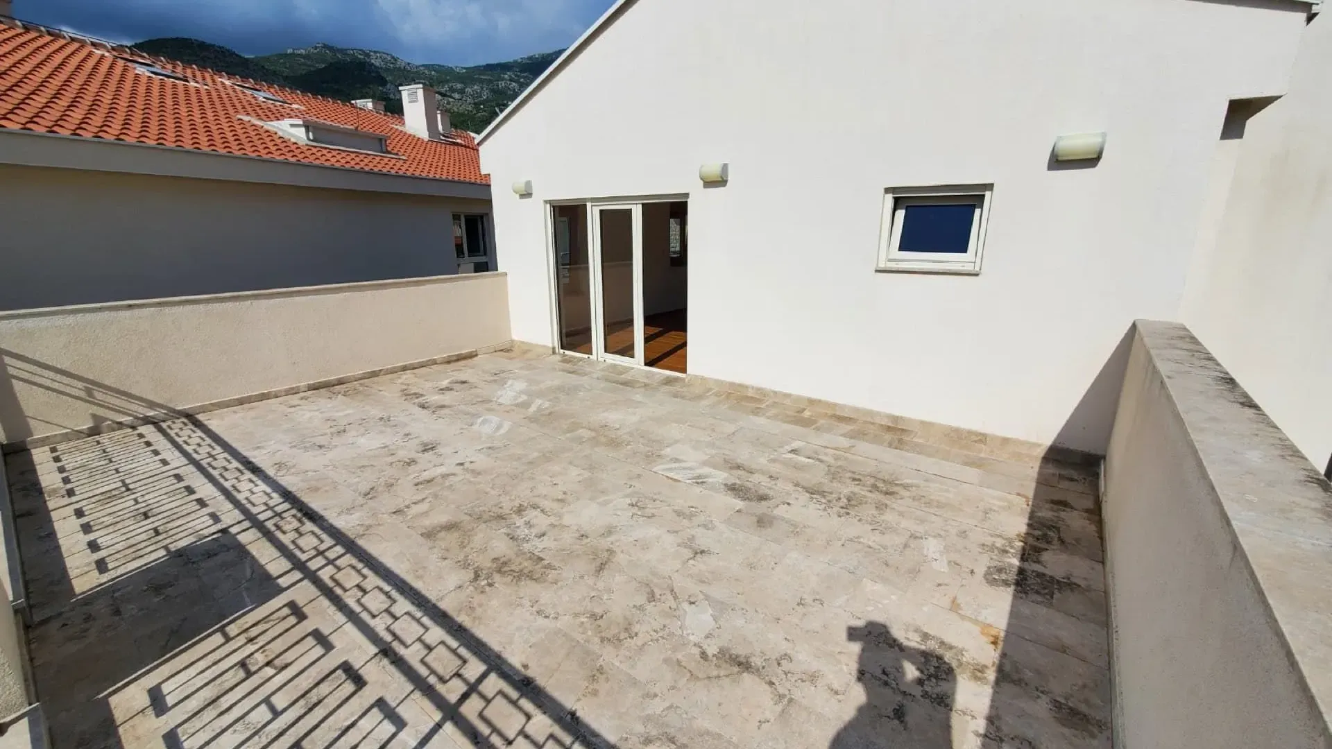 Sale, apartment, 136m², Pržno, Budva