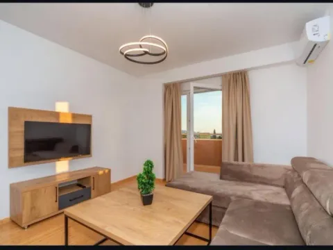 Sale, one bedroom apartment, 40m², Centar, Bar