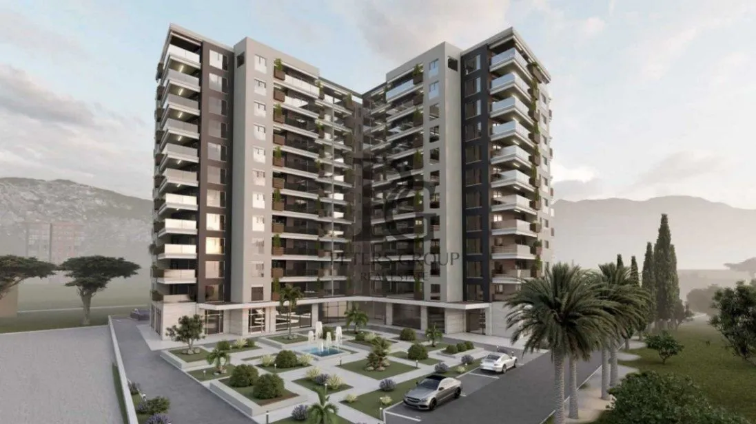 Prodaja, dvosoban stan, 82m², Centar, Bar