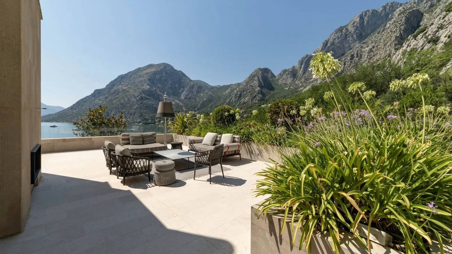 Prodaja, kuća, 526m², Orahovac, Kotor