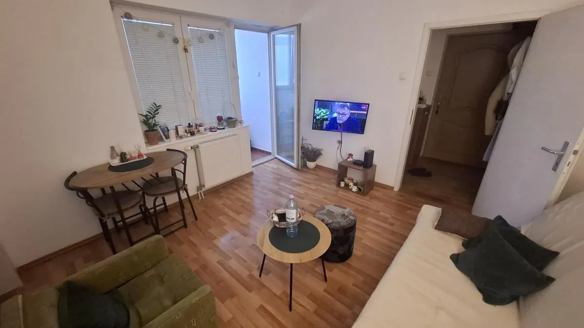 Prodaja, jednosoban stan, 35m², Grbavica, Novi Sad Sve Podlokacije