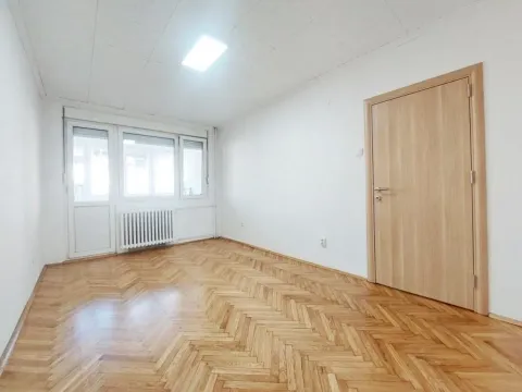 Rent, three bedroom apartment, 73m², Savski Venac, Beograd - image 7