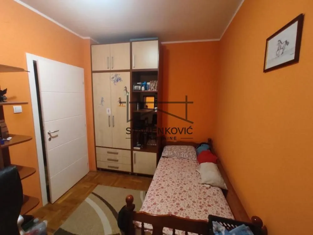 Prodaja, trosoban stan, 70m², Telep, Novi Sad Sve Podlokacije