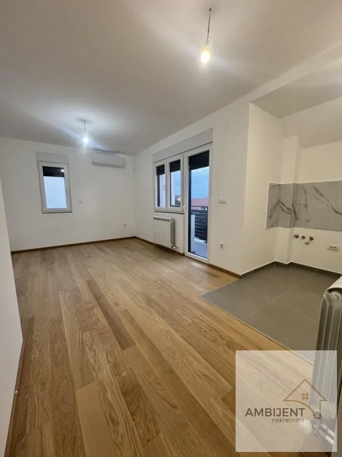 Prodaja, jednosoban stan, 40m², Surčin, Beograd