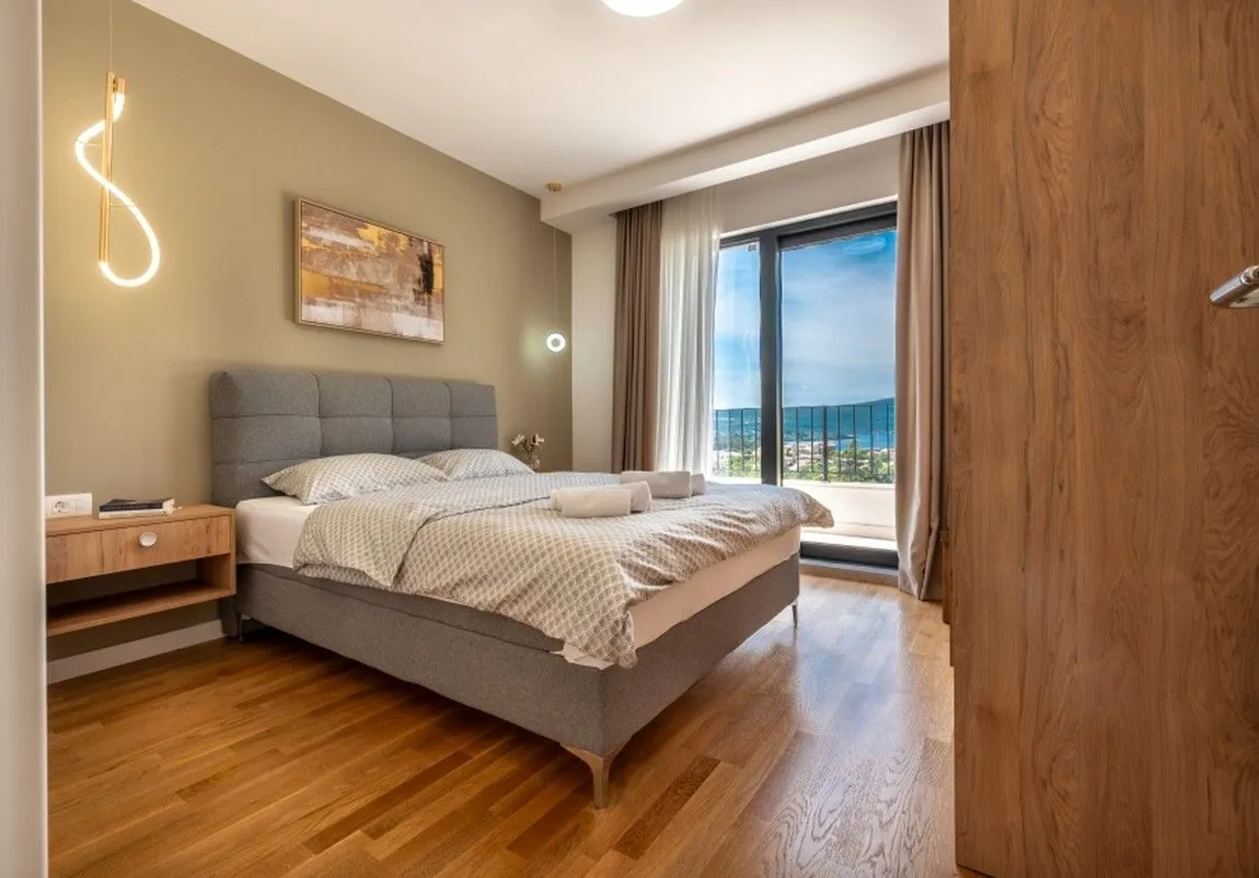 Prodaja, kuća, 250m², Mrčevac, Tivat