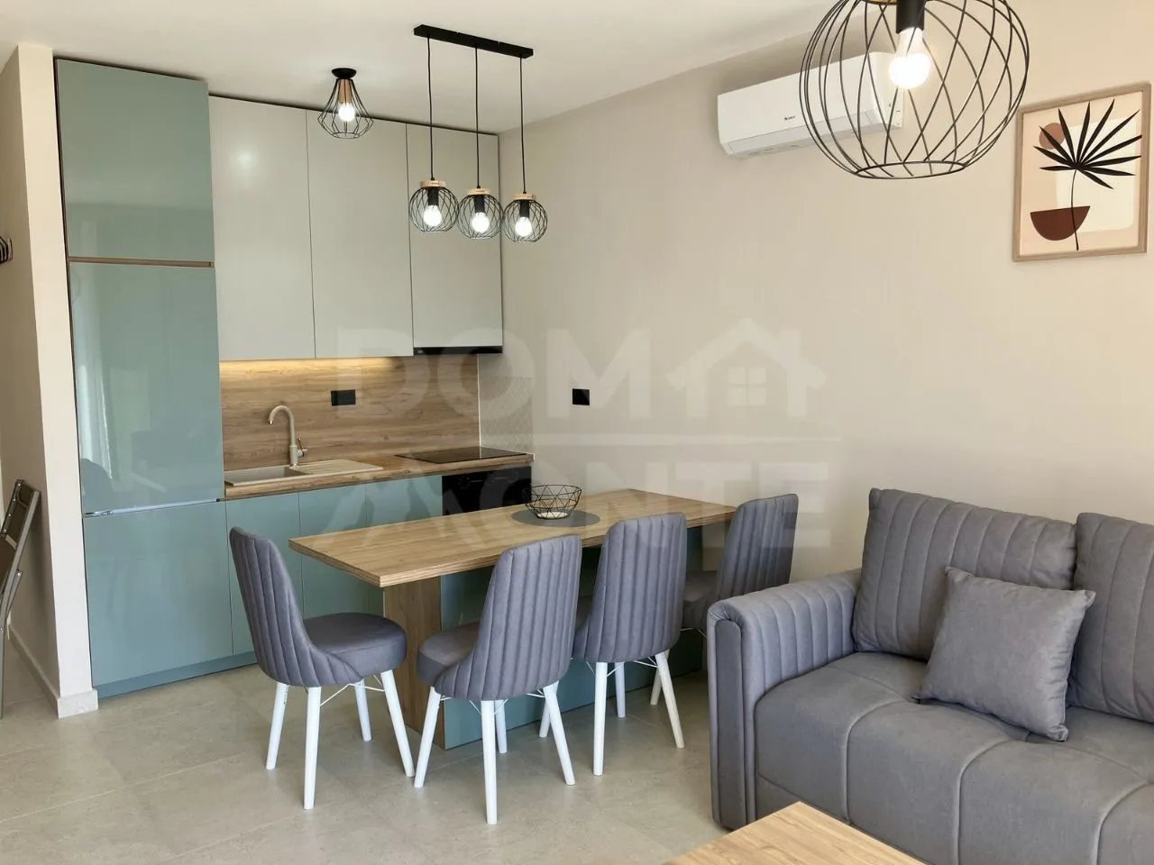 Rent, one bedroom apartment, 38m², Tivat, Crna Gora