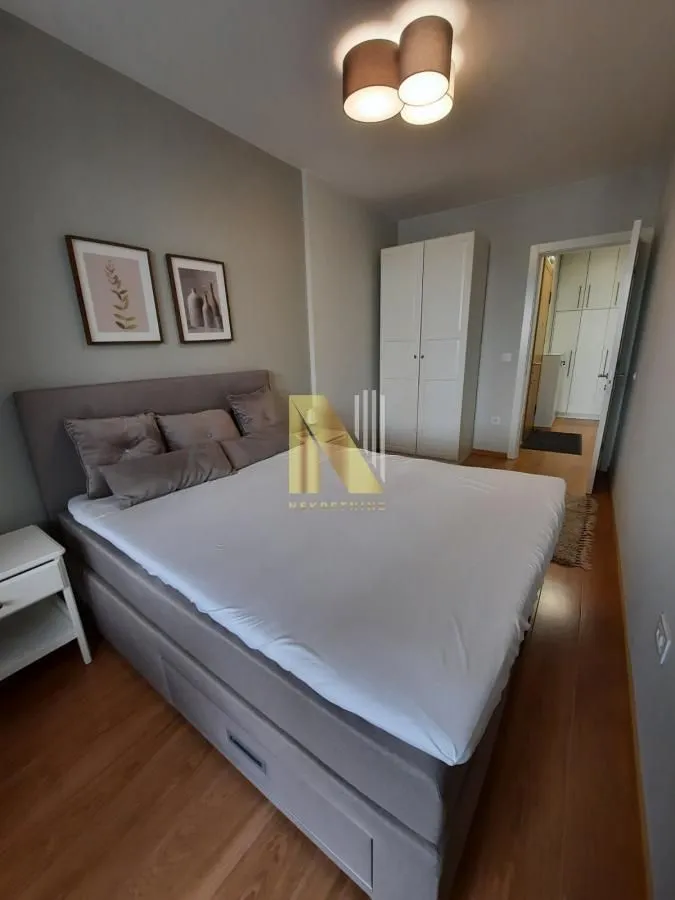 Sale, two bedroom apartment, 56m², Centar, Novi Sad