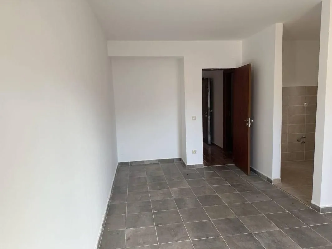 Prodaja, jednosoban stan, 52m², Podkošljun, Budva