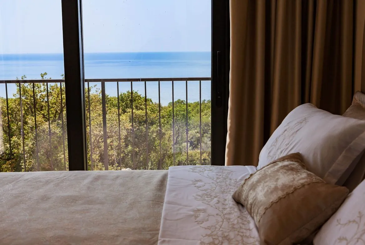 Sale, house, 220m², Reževići, Budva