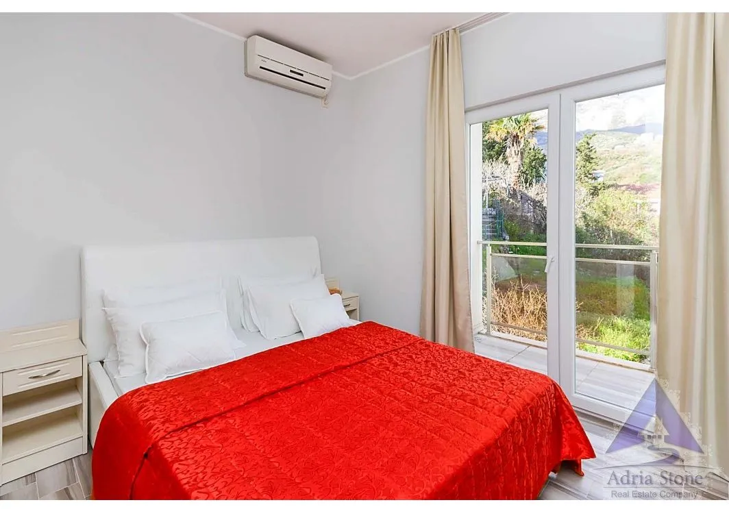 Sale, two bedroom apartment, 84m², Bečići, Budva