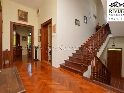 Prodaja, kuća, 250m², Savina, Herceg Novi - image 7