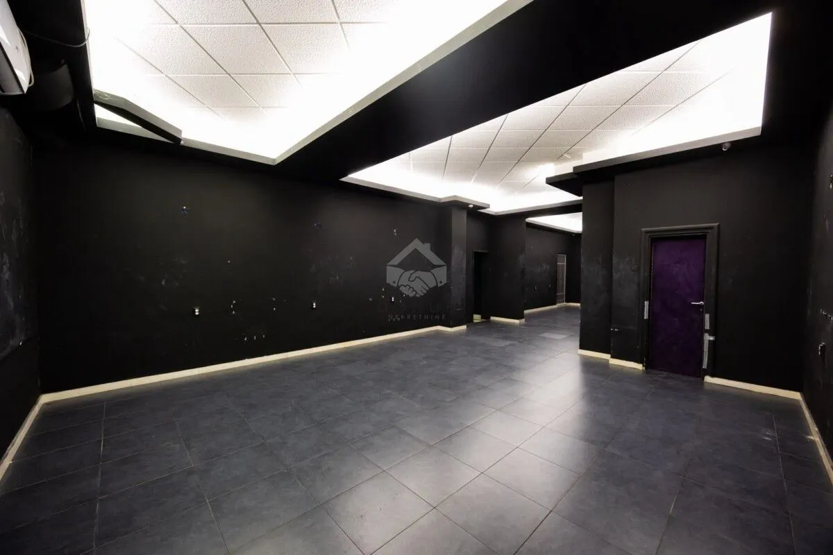 Izdavanje, poslovni prostor, 150m², Preko Morače, Podgorica