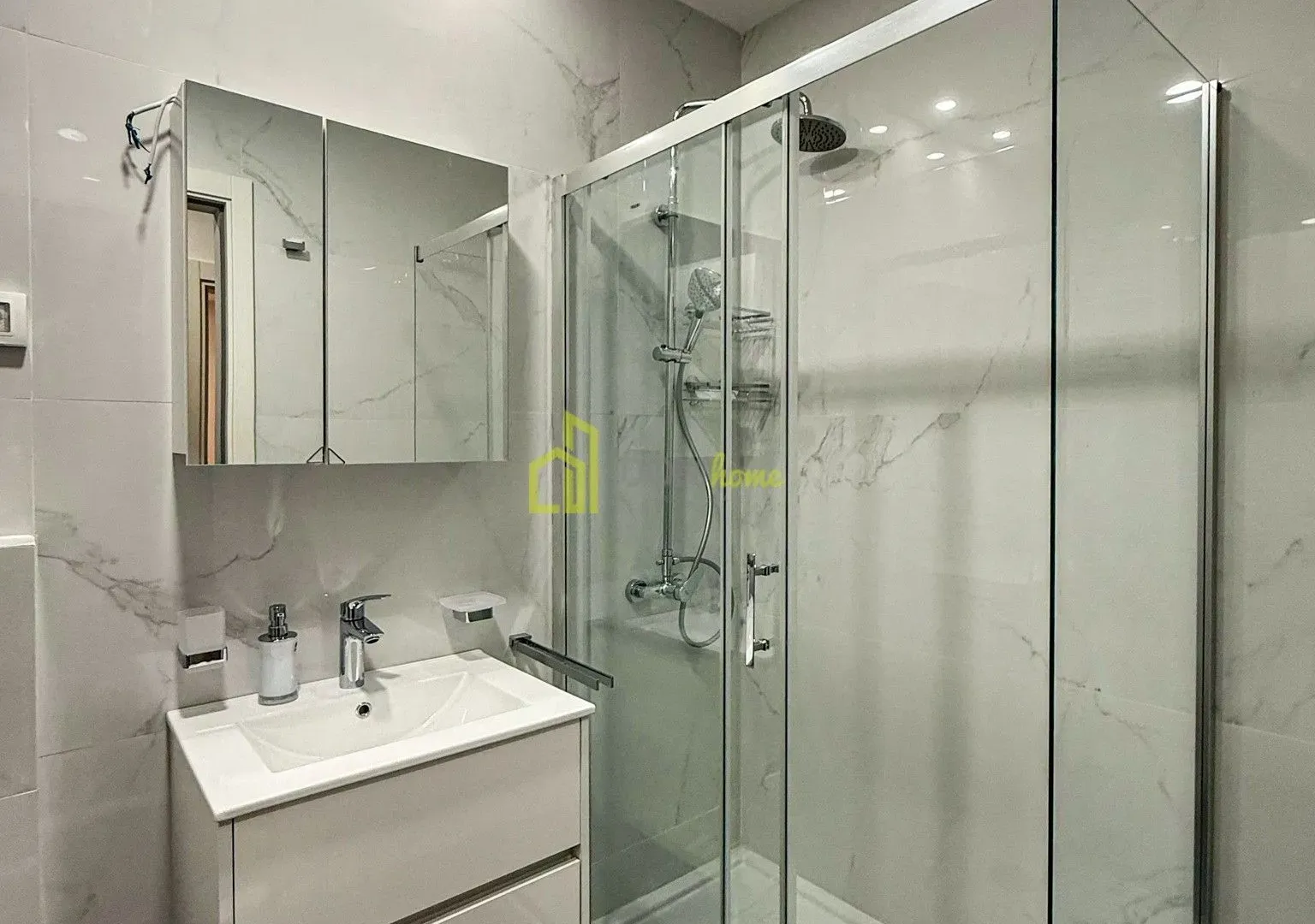 Rent, one bedroom apartment, 49m², Central Point, Podgorica