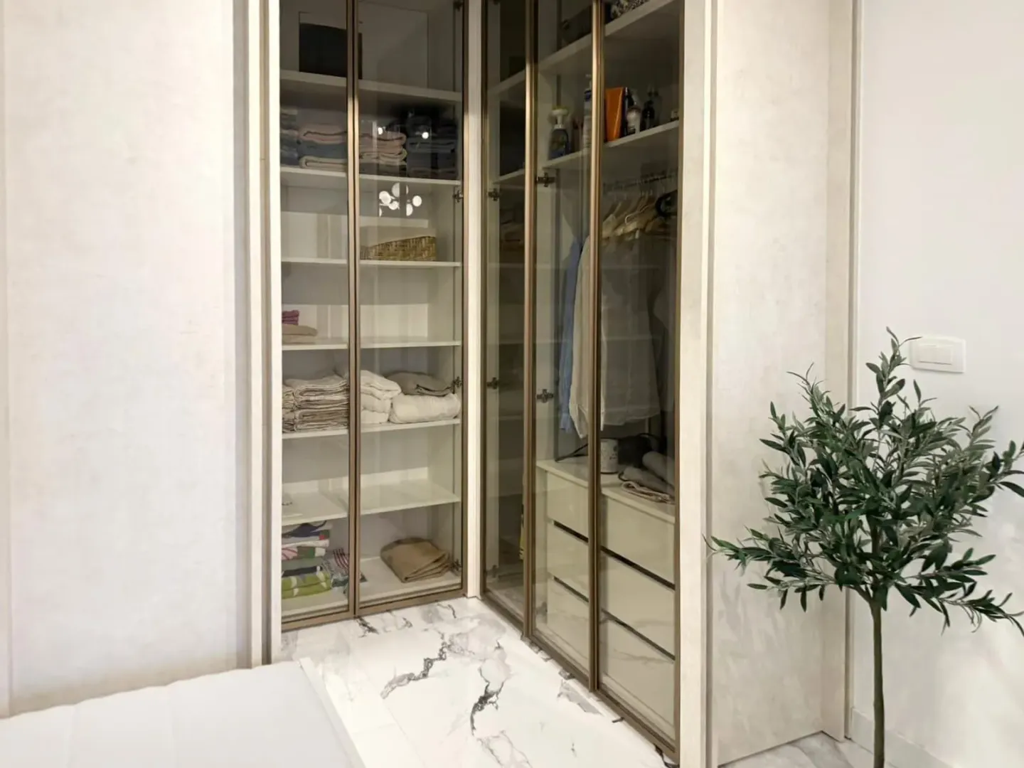 Prodaja, jednosoban stan, 62m², Radovići, Tivat