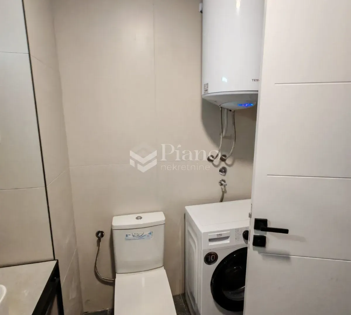Rent, two bedroom apartment, 79m², Vezirov Most, Podgorica