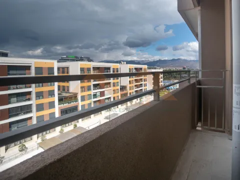 Prodaja, jednosoban stan, 38m², Central Point, Podgorica - image 4