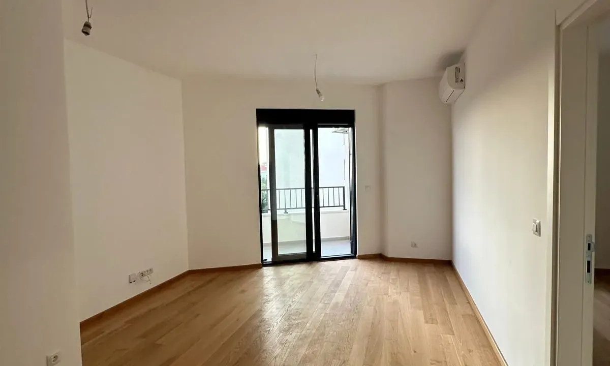 Prodaja, jednosoban stan, 42m², Bečići, Budva