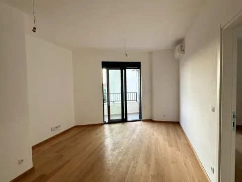 Prodaja, jednosoban stan, 42m², Bečići, Budva