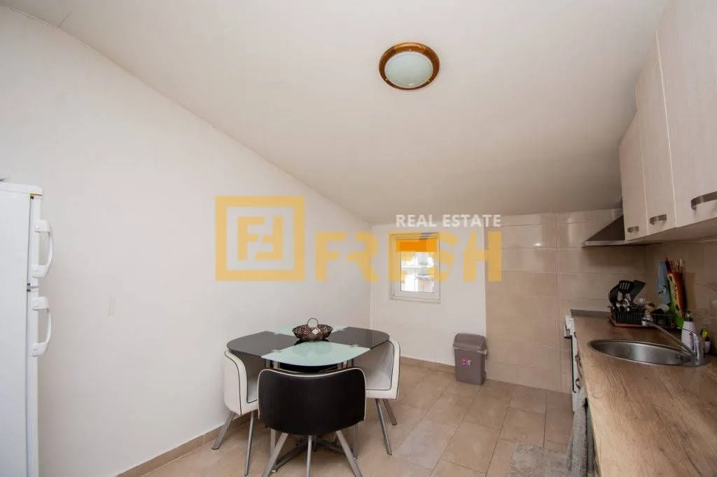 Rent, two bedroom apartment, 79m², Centar, Podgorica