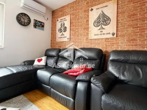Stan in Južni Bulevar