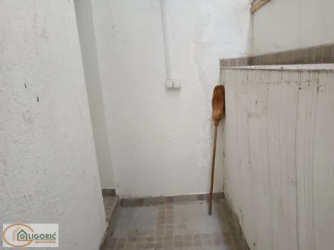 Sale, one bedroom apartment, 30m², Stari Grad, Beograd - image 10