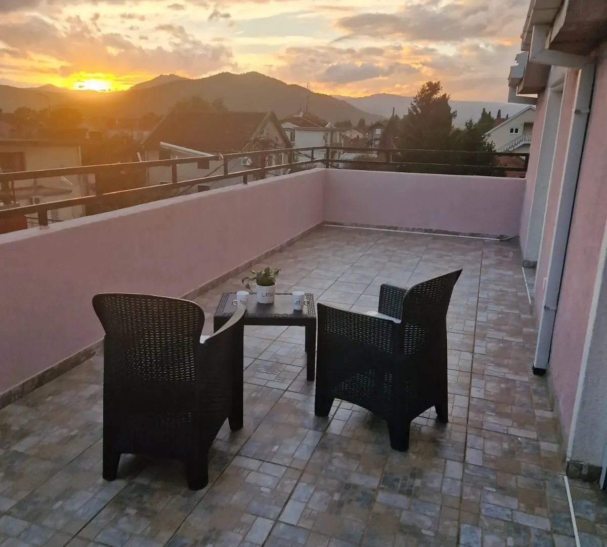 Rent, apartment, 115m², Tološi, Podgorica