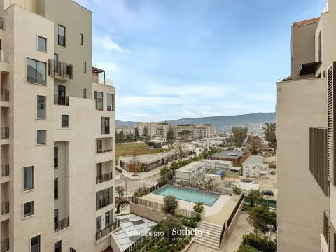 Prodaja, garsonjera, 56m², Porto Montenegro, Tivat - image 3