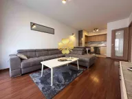 Izdavanje, dvosoban stan, 72m², Master Kvart, Podgorica - image 1