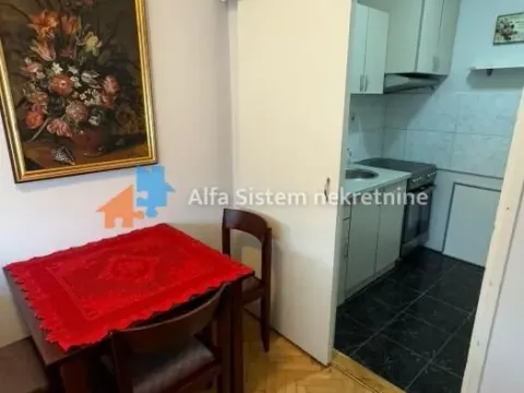 Izdavanje, dvosoban stan, 58m², Kalenić Pijaca, Vračar Sve Podlokacije - image 5