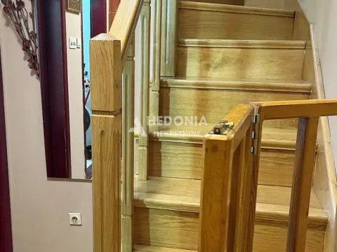 Prodaja, trosoban stan, 68m², Čukarička Padina, Beograd - image 7