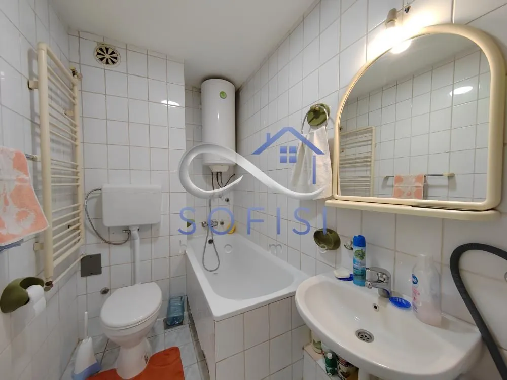 Izdavanje, jednosoban stan, 42m², Sajam, Novi Sad Sve Podlokacije