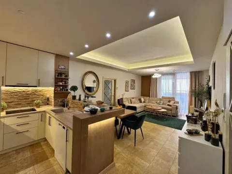 Prodaja, dvosoban stan, 85m², Budva, Crna Gora - image 1