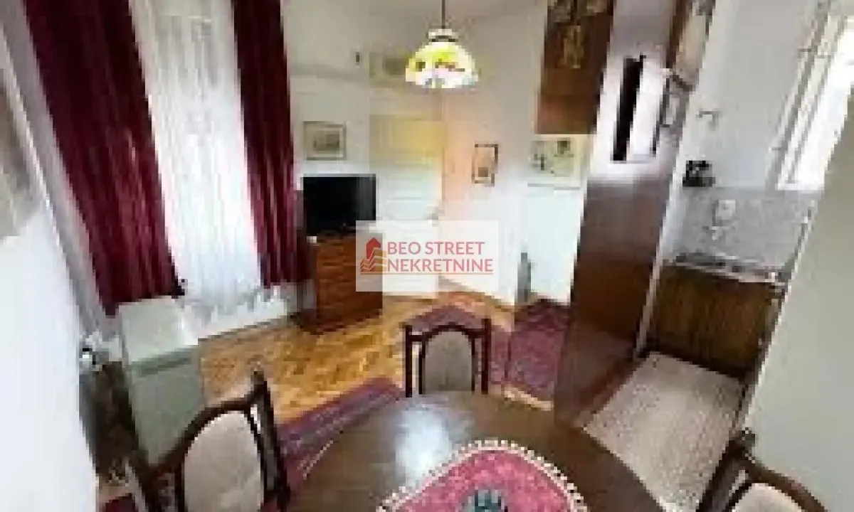 Prodaja, jednosoban stan, 26m², Stari Grad, Beograd