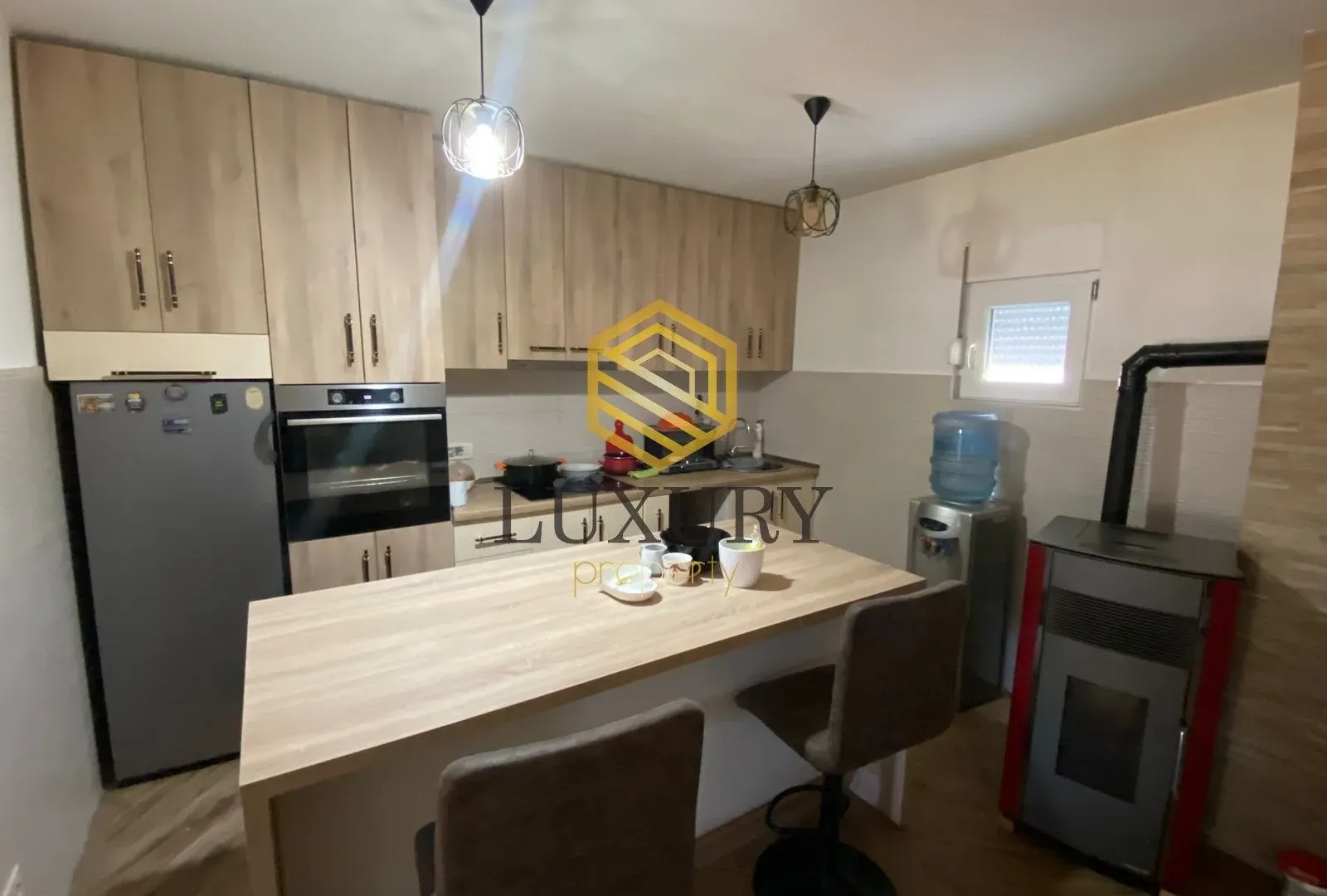Sale, house, 280m², Zeta, Podgorica
