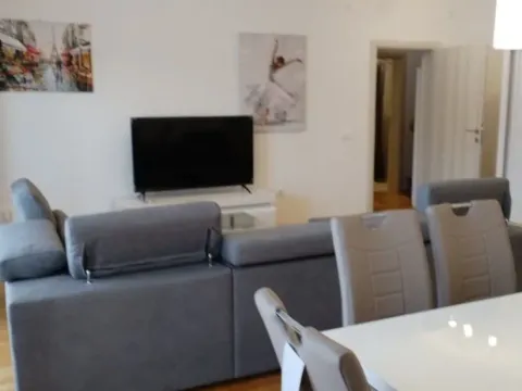 Sale, one bedroom apartment, 65m², Budva, Crna Gora - image 8