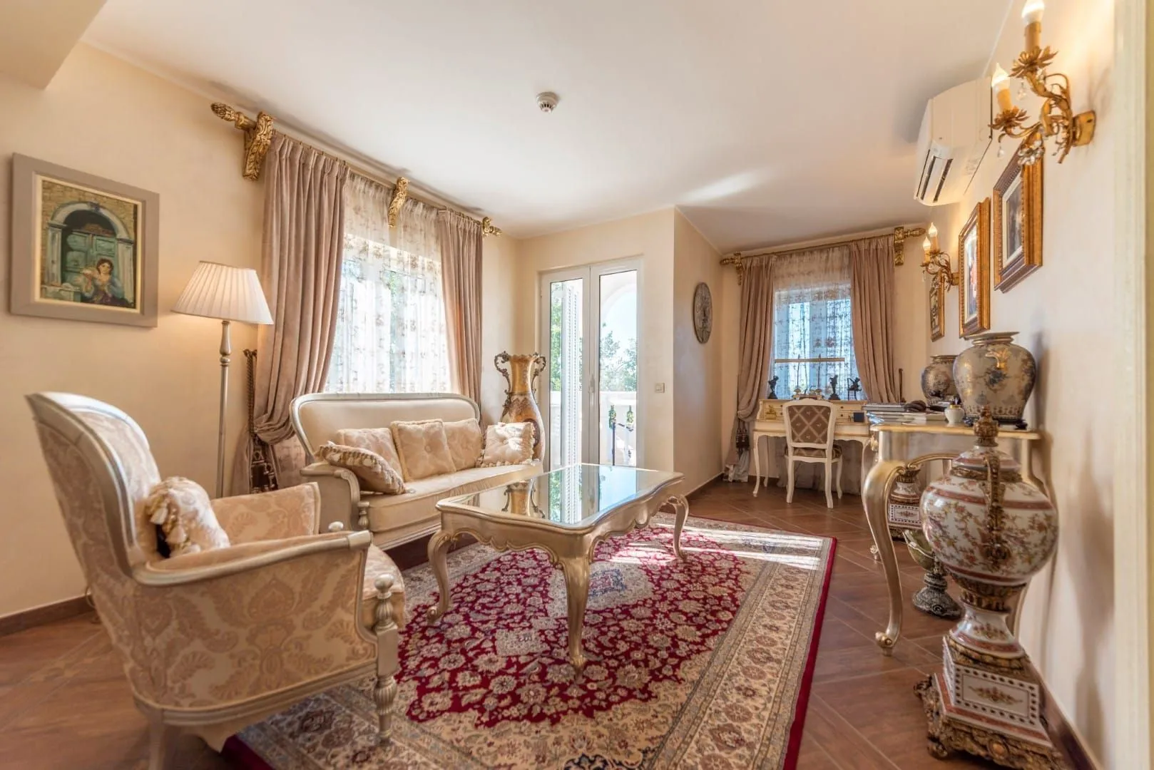 Sale, house, 485m², Sveti Stefan, Budva