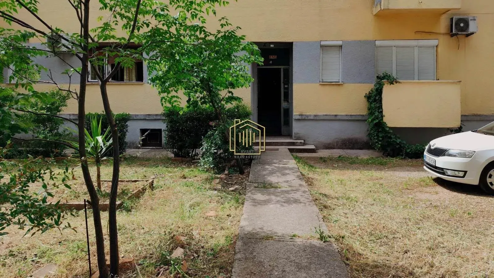 Izdavanje, stan, 27m², Pobrežje, Podgorica