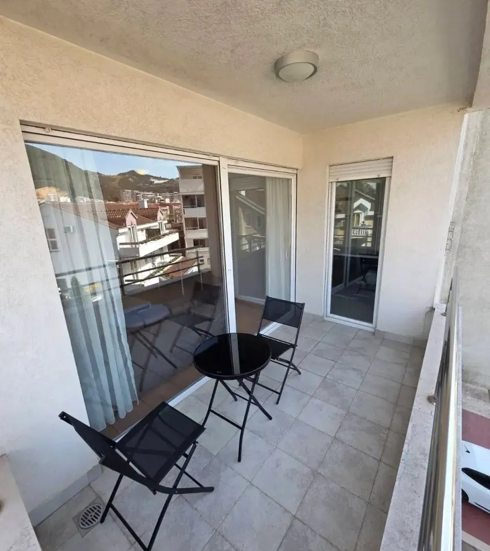 Sale, one bedroom apartment, 53m², Centar, Budva