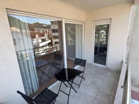 Sale, one bedroom apartment, 53m², Centar, Budva - image 3