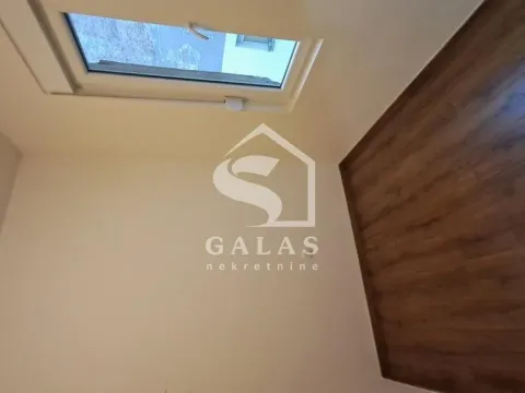 Rent, two bedroom apartment, 30m², Slavija, Vračar Sve Podlokacije - image 4