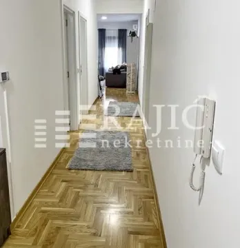 Rent, three bedroom apartment, 55m², Kluz, Zvezdara Sve Podlokacije - image 8