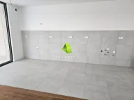 Prodaja, četvorosoban stan, 156m², Medijana, Niš - image 2