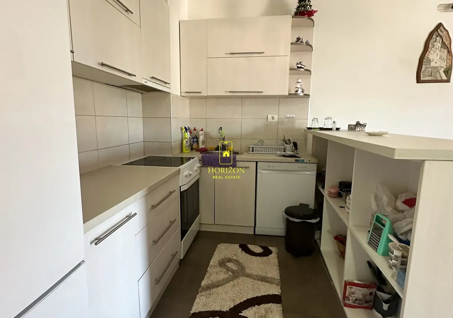 Izdavanje, jednosoban stan, 51m², City Kvart, Podgorica