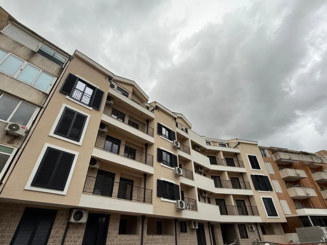 Sale, studio apartment, 35m², Adok, Budva