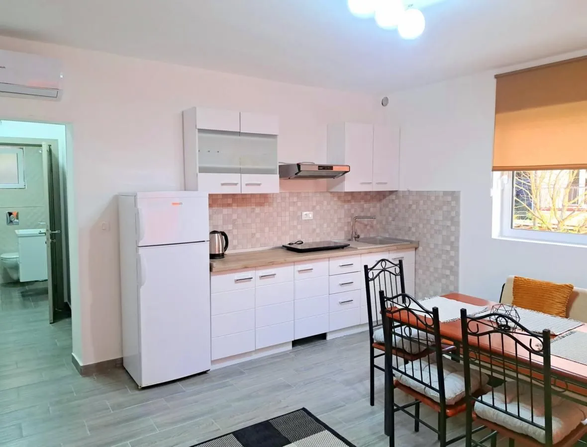 Sale, one bedroom apartment, 42m², Kavač, Kotor