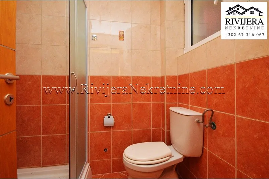 Prodaja, dvosoban stan, 80m², Radanovići, Kotor