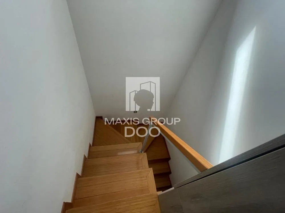 Sale, four bedroom apartment, 98m², Slavujev Venac, Zvezdara Sve Podlokacije