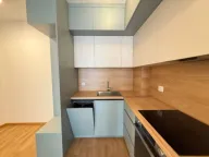 Izdavanje, dvosoban stan, 65m², Bečići, Budva - image 5