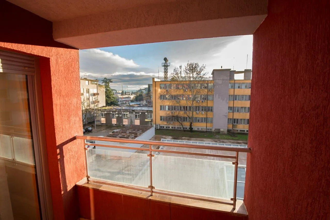 Izdavanje, stan, 67m², Podgorica, Crna Gora