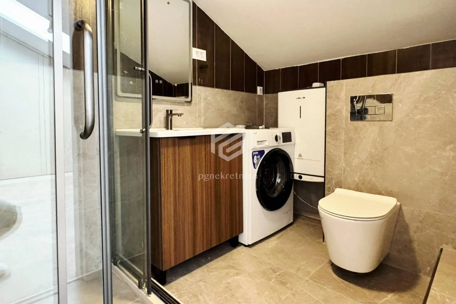 Prodaja, jednosoban stan, 52m², Tološi, Podgorica